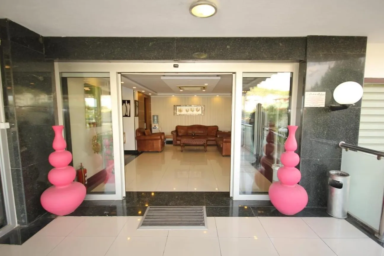 Ürkmez Alptekin Otel מלון